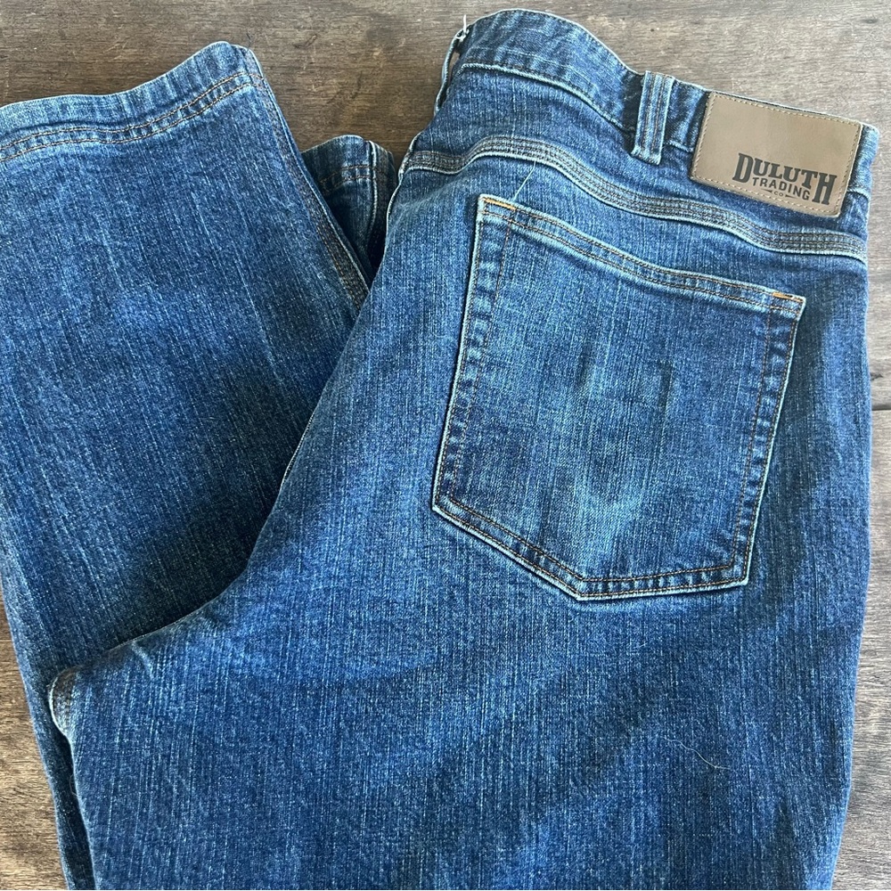 Duluth Trading Mens Jeans 38x29.75-measured Relaxed Fit Flex Ballroom Jeans